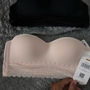 (NEW 34A) 2 BANDEAUS MOLDED PADDED WIRELESS - Lace Bandeau Bra - BLACK & PINK